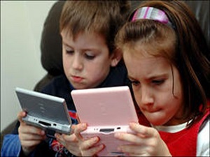 چند درصد کودکان به فضای مجازی دسترسی دارند؟