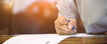معلم بلاگرها مراقب باشند