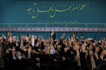 تاکید رهبر انقلاب بر مراقبت از گفتارها در فضای مجازی