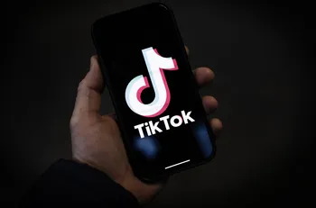 تیک تاک؛ هدف شکایت ۱۳ ایالت آمریکا