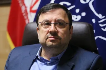 فیروزآبادی: در آینده نزدیک با انفجار مشاغل در فضای مجازی روبرو هستیم / در کنار تهدیدات فضای مجازی، به فرصت‌ها هم توجه شود