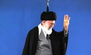 ملت، در روز جمعه سیلی سختی به چهره استکبار می‌زند