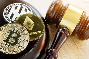 سناتور آمریکایی خواستار شفافیت بیشتر در قوانین ارز دیجیتال شد