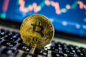 درآمد ۱۵ میلیارد دلاری استخراج‌کنندگان بیتکوین در سال ۲۰۲۱