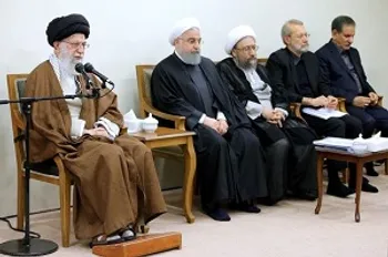 همدردی مسئولان با زلزله‌زدگان در عرصه عمل و کمک با قوت ادامه یابد