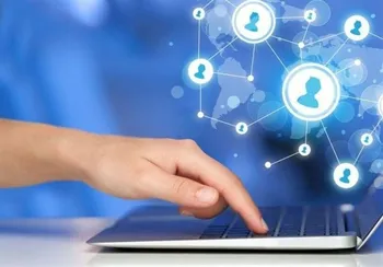 وعده وزیر ارتباطات برای افزایش ۱۰۰ برابری اینترنت