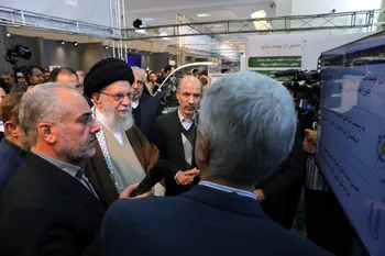 رهبر معظم انقلاب: نمایشگاه توانمندی‌های تولید داخلی، نمونه‌ای از اقتدار علمی کشور است